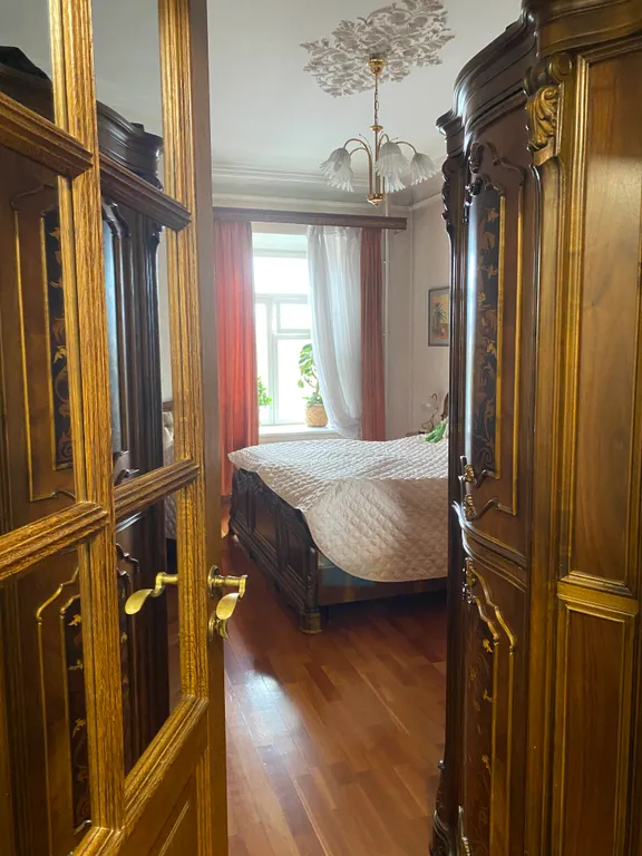 Квартира Квартира Бабье лето в уникальной квартире в историческом центре — Санкт-Петербург