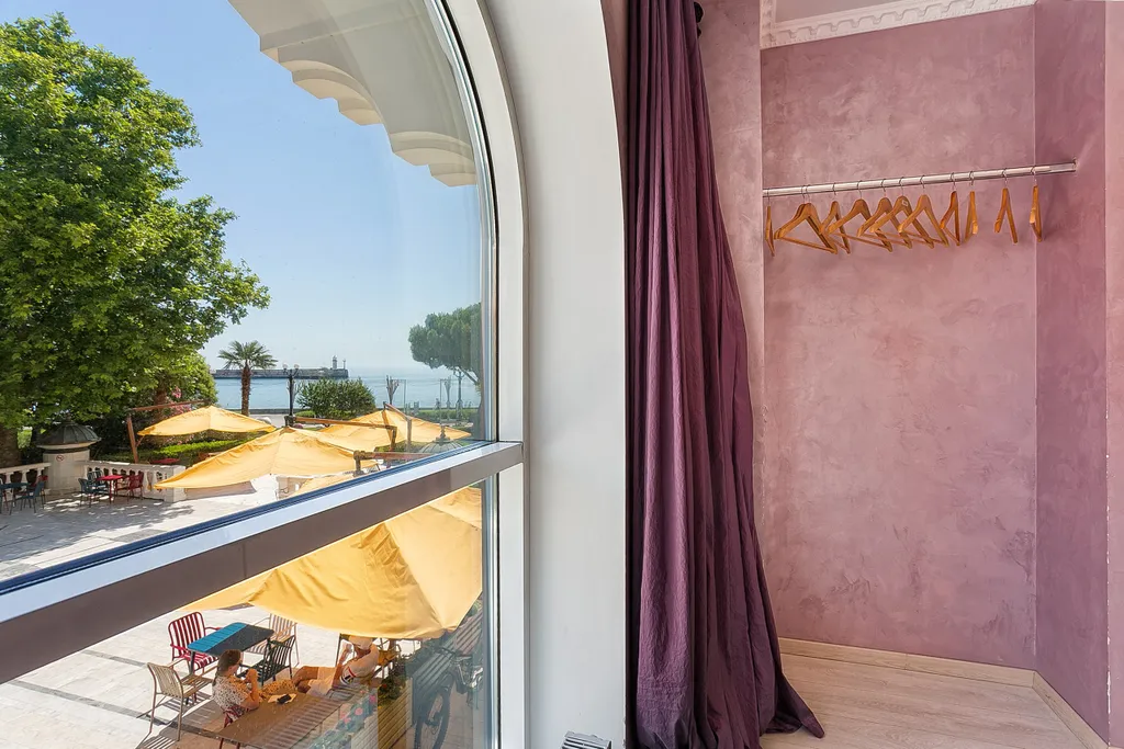 Апартамент с видом на море и набережную