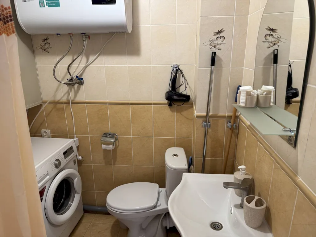 Квартира 2хкомнатная квартира 9 мин до пляжа, балкон, вид на море - Толстый мыс — Геленджик