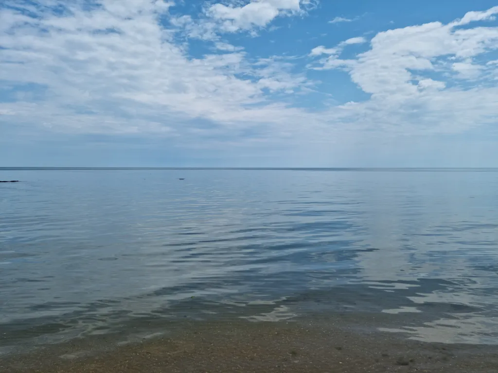 Уютный дом у моря