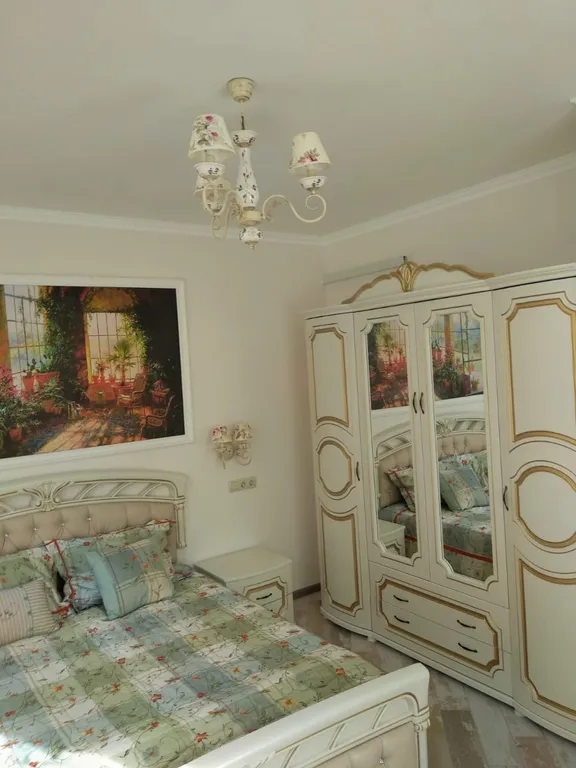 Люкс с видом на море и отдельной спальней 302