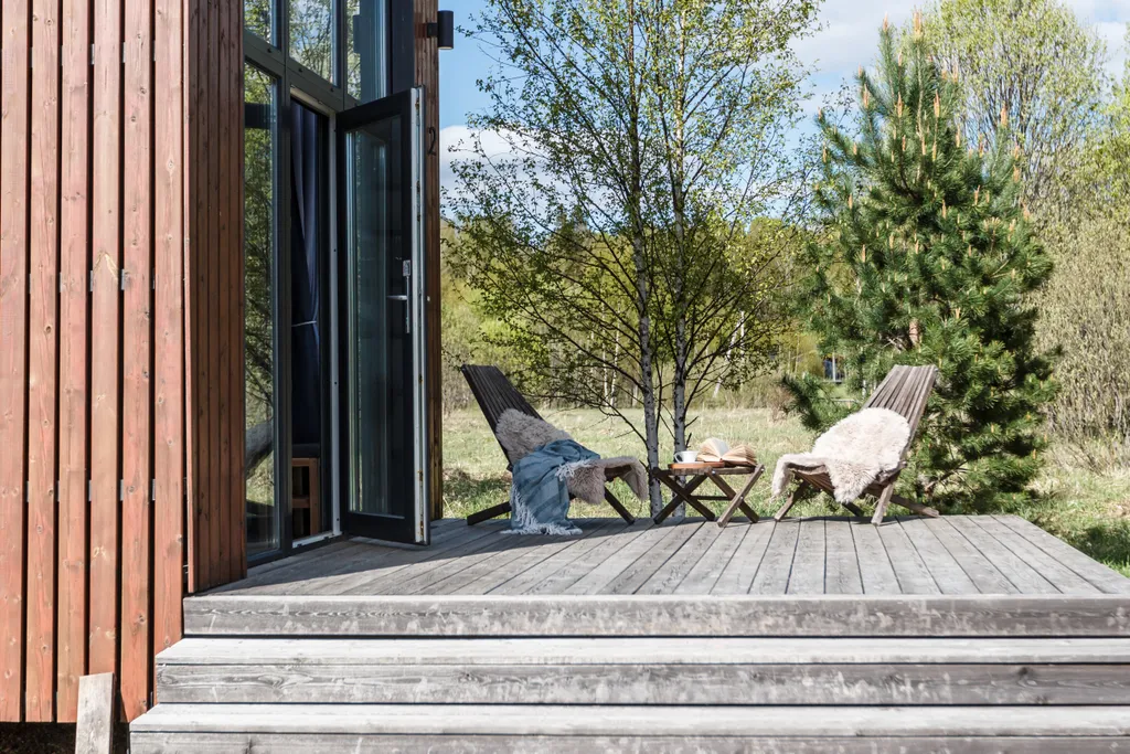 Коттедж Тини Хаус с мансардным окном от Дом Шелуха (Sheluha house) — Можайск