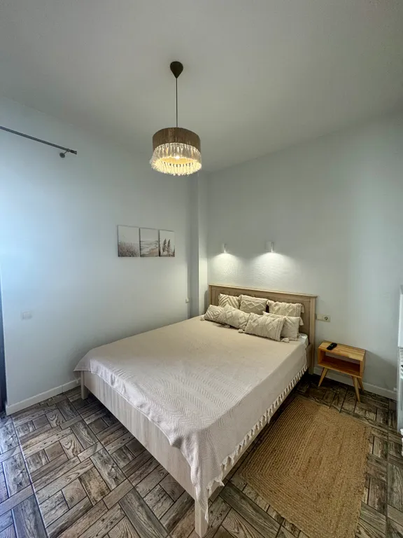 Просторные апартаменты с 2 спальнями в центре