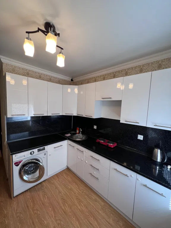 Уютная квартира в центре города, около моря