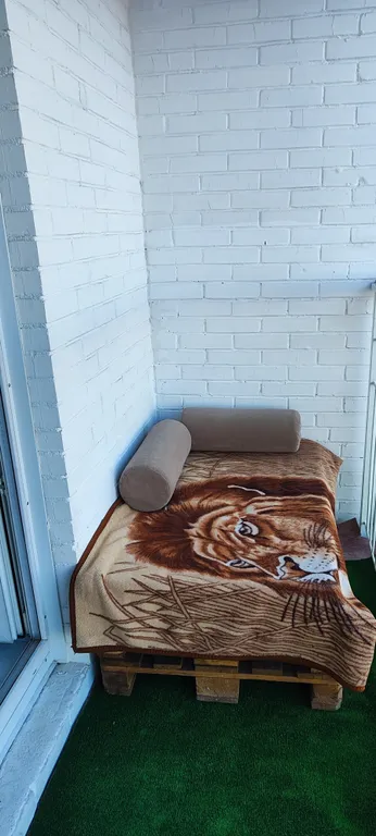 Студия с видом на озеро