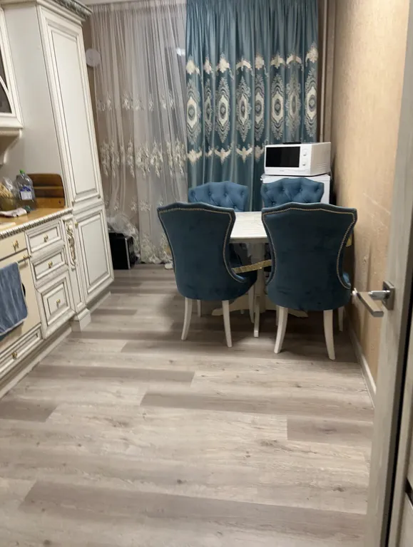 3-комнатная Квартира