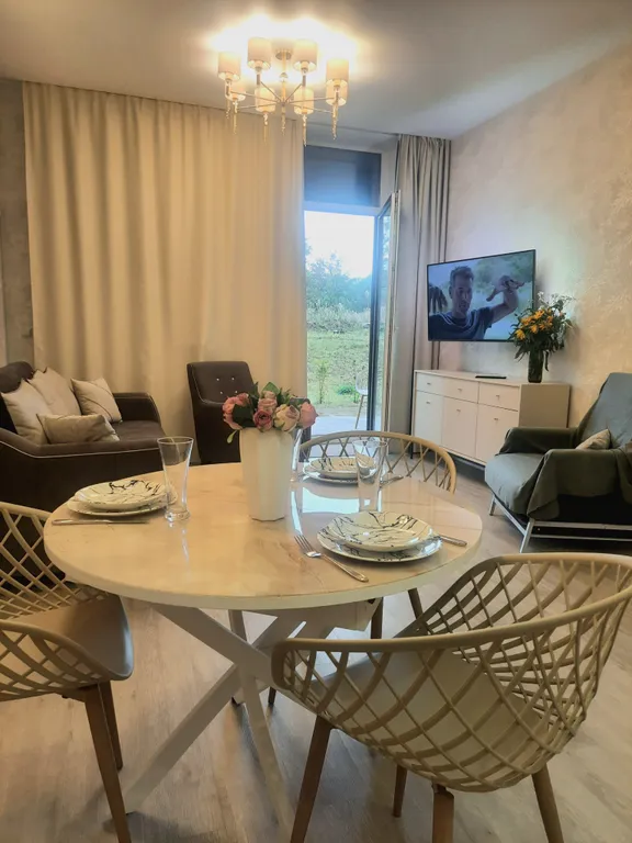 Квартира Квартира Уютная 2к студия у моря — Светлогорск