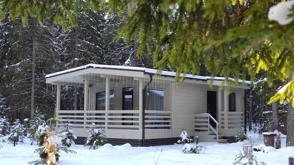 Коттедж Коттедж на озере Волго на Селигере в сосновом бору — Турбаза Чайка