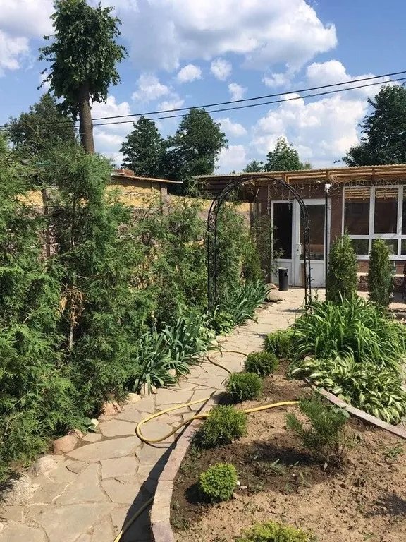 Коттедж Под липой