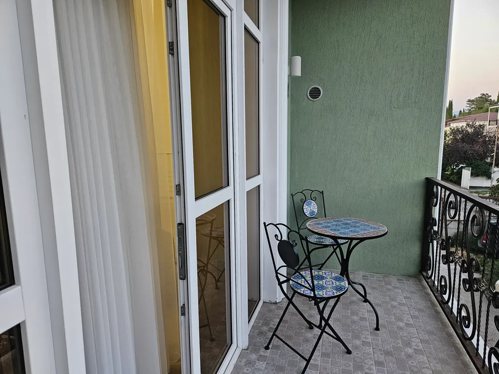 Люкс в отеле Атлас