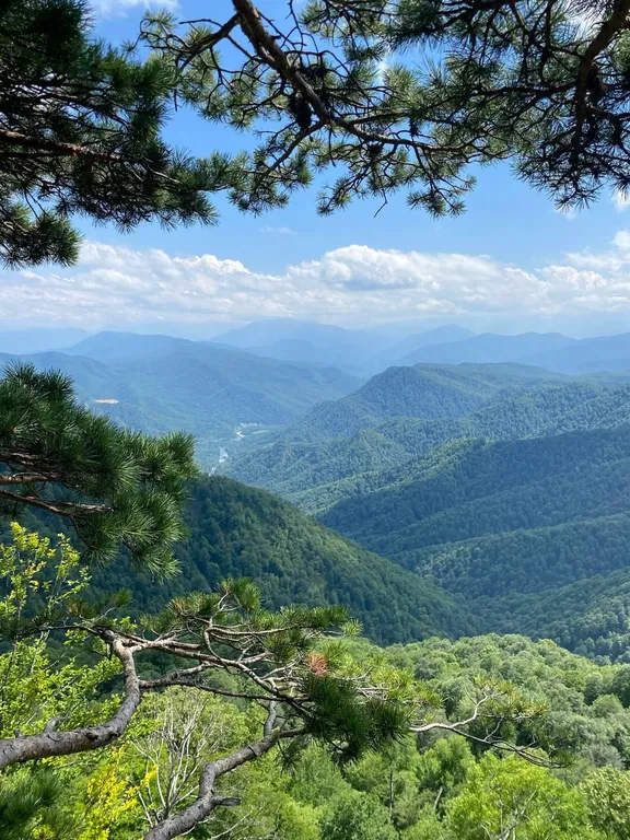 Дом в горах с подогреваемым бассейном в Адыгее