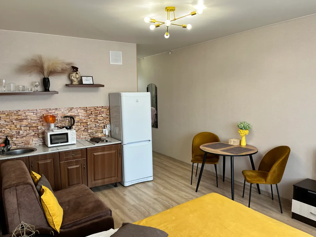 Квартира на берегу Суры под облаками