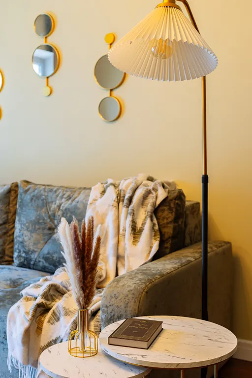 Две минуты и вы уже на Острове Канта, в самом центре Калининграда!