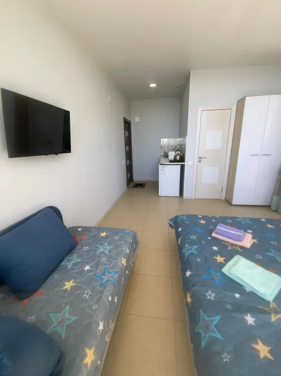 Улучшенный номер с видом на море и горы