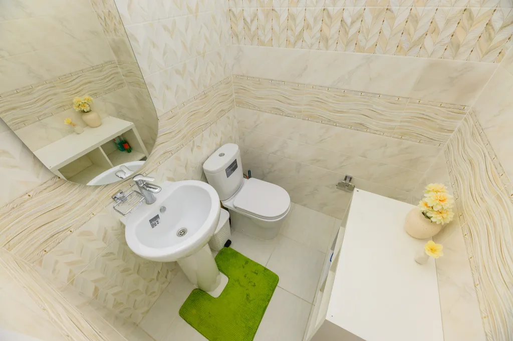 Трехкомнатная квартира с видом на горы в центре города