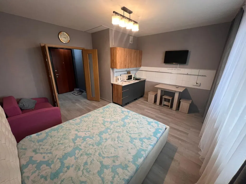 Квартира Квартира Студия возле ТЦ Покровский — Красноярск