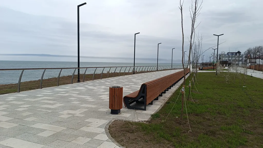 Коттедж Дом из бруса на участке 6 соток — Кучугуры