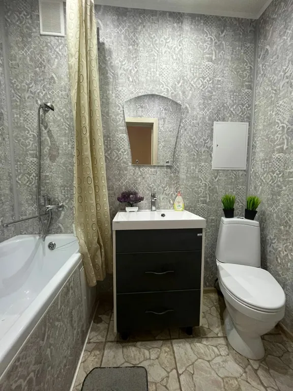 Однокомнатная квартира рядом с Волгой