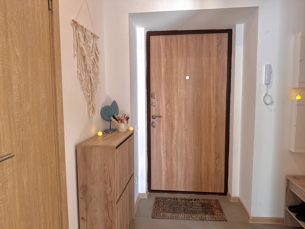 Просторная 1-комнатная квартира для 4 человек рядом с метро Аннино.