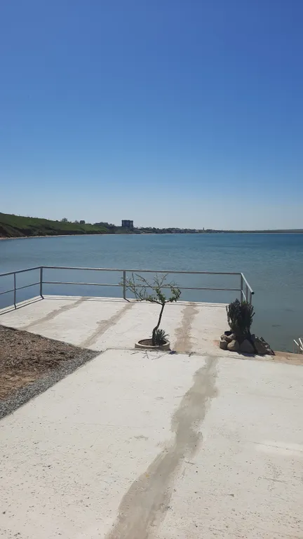 Эллинг на самом берегу Азовского моря