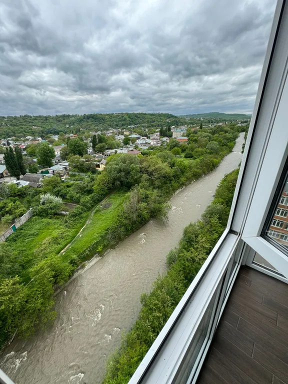 Евродвушка в центре с панорамными видами на Машук и реку
