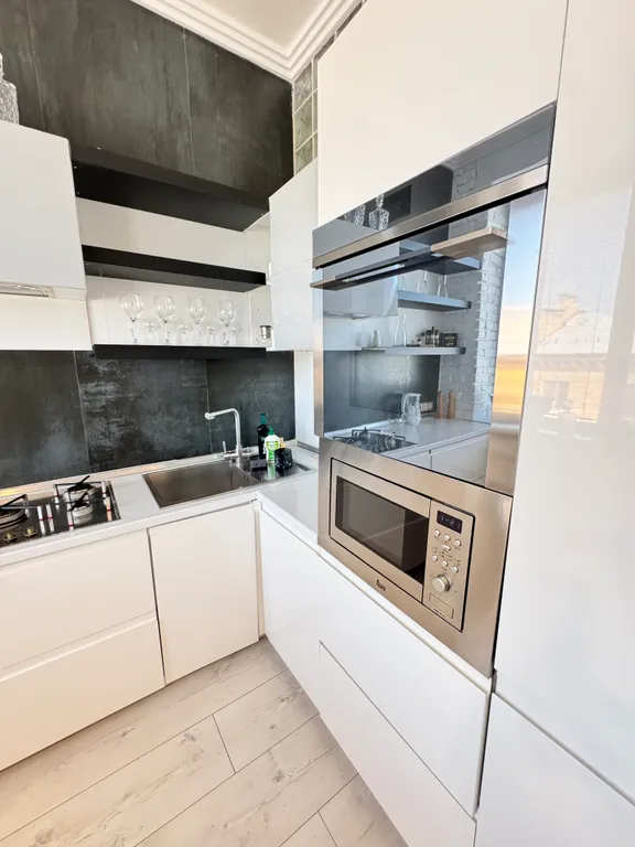 Квартира Квартира Exclusive apartment with jacuzzi in the center — Минск