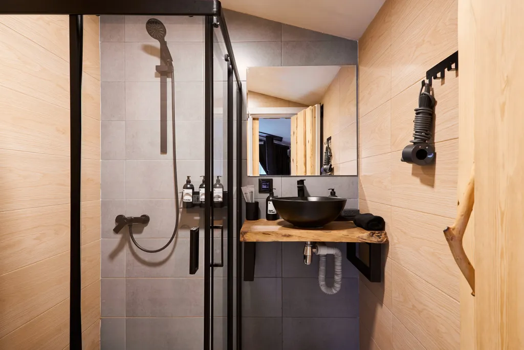 Домик стандарт для двоих с панорамным видом на лес