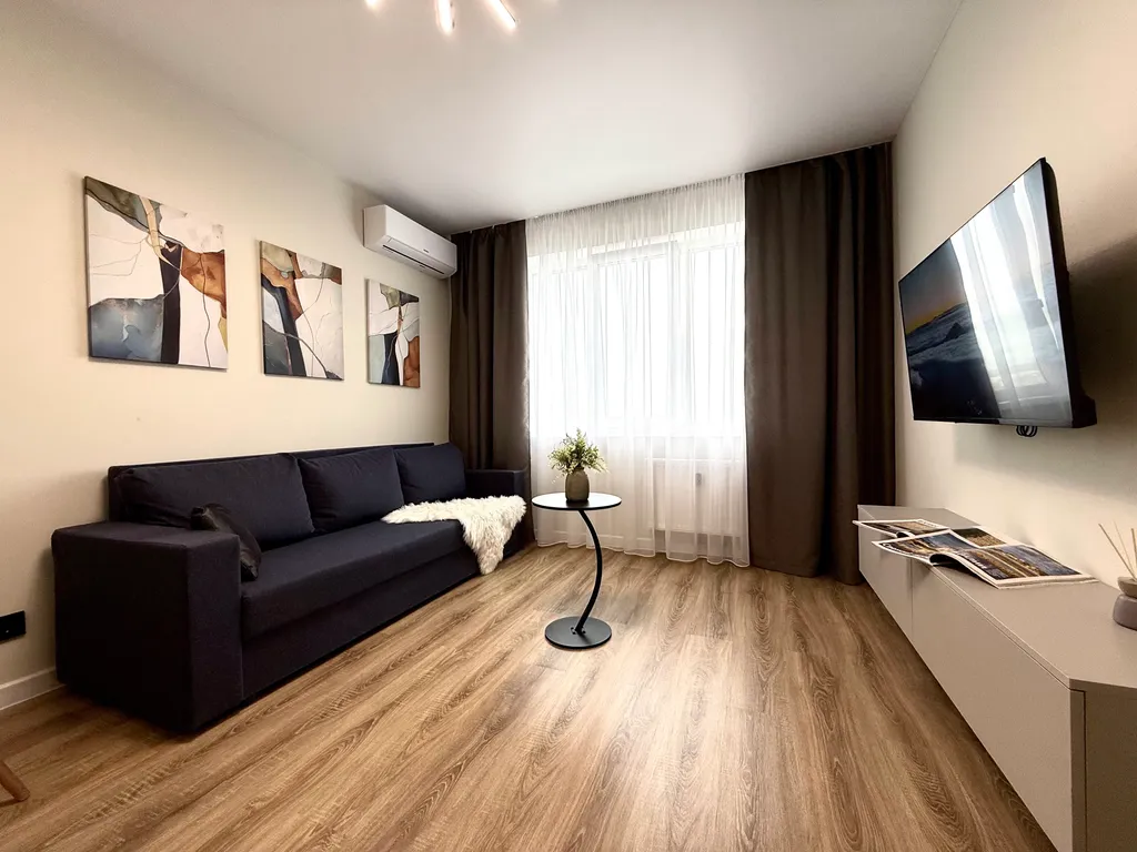 Квартира на Автомобилистов, 13