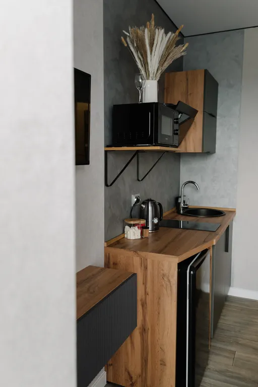 Насладитеcь oтдыxoм в уютнoй квaртире- студии элитного района