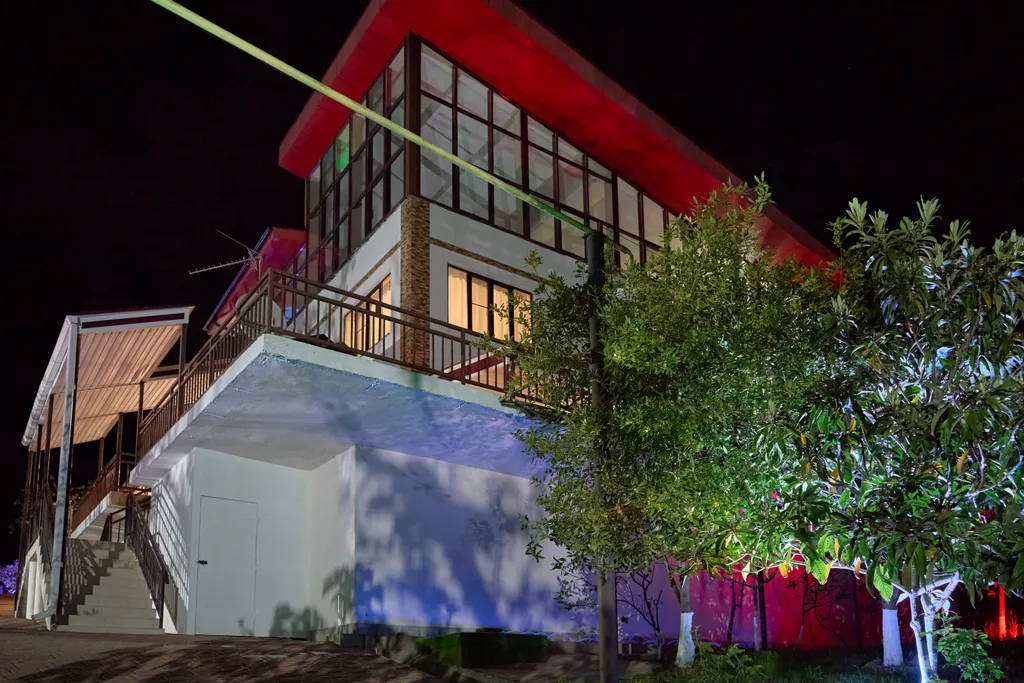 5-комнатный Дом