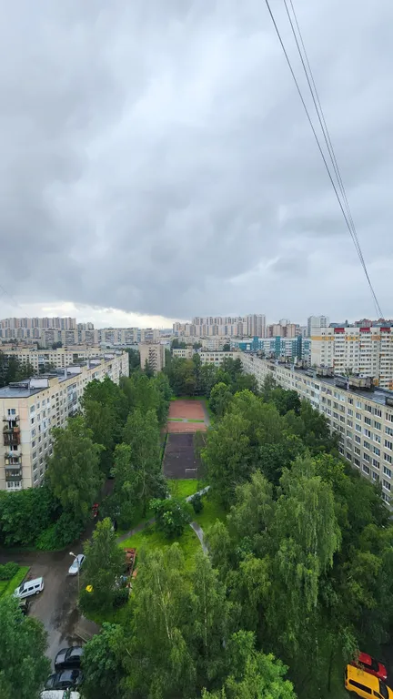 Уютная квартира с красивым видом из окна