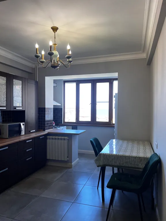 Уютная квартира в центре города на 1 береговой линии с видом на море