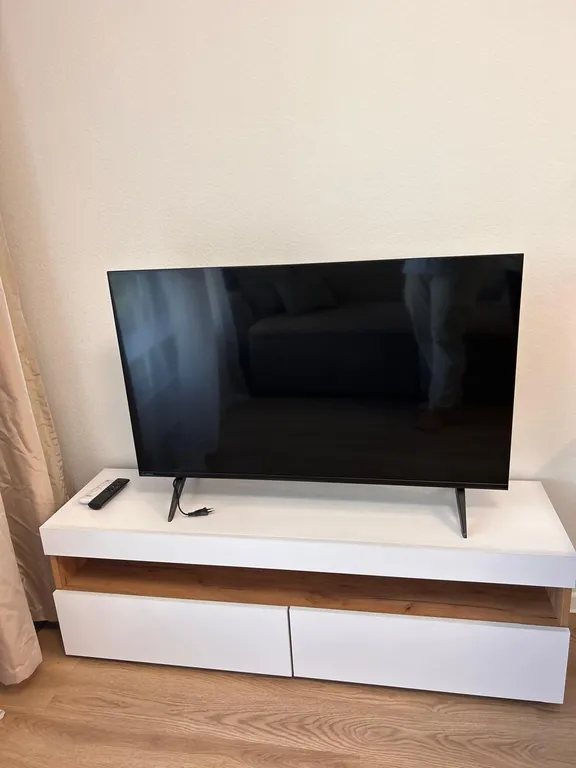 Студия с видом на лес