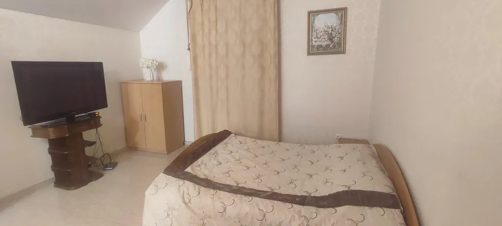 Студия в частном доме