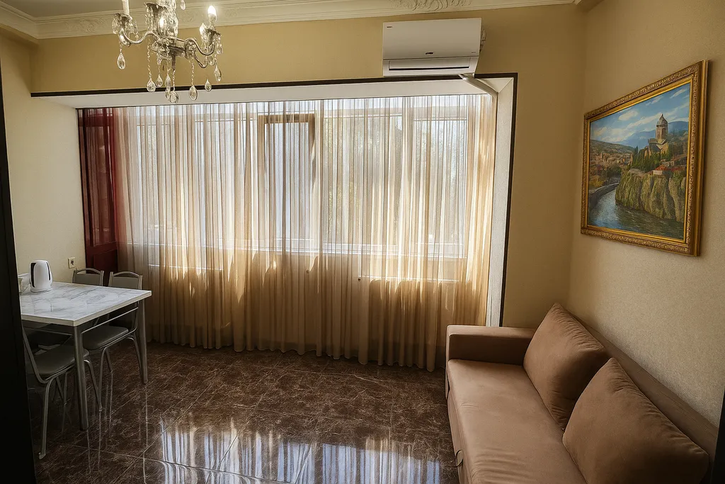 Квартира в центре Тбилиси — рядом с Пекини, метро и своей парковкой