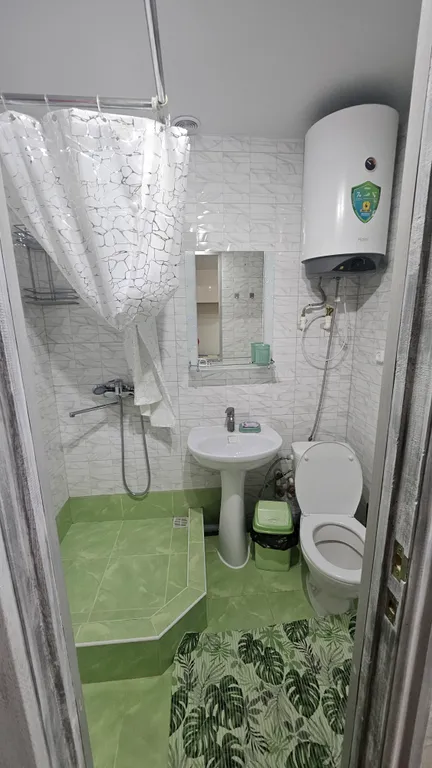 Часть дома со своей кухней