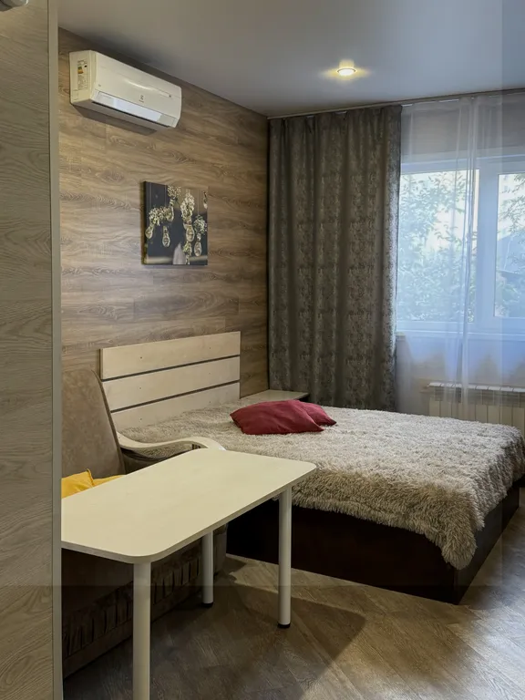 Коттедж Однокомнатный домик с террасой и мангалом — Новосибирск