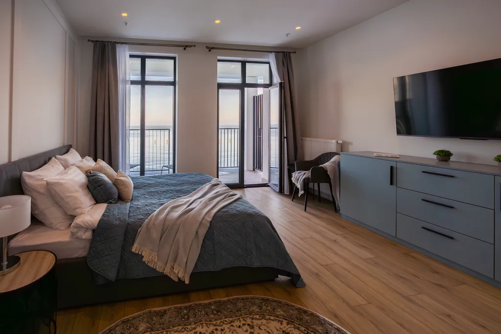 Апартамент с прямым видом на море | жк променад