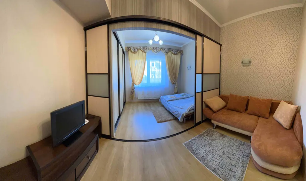 Дом между морем и озером