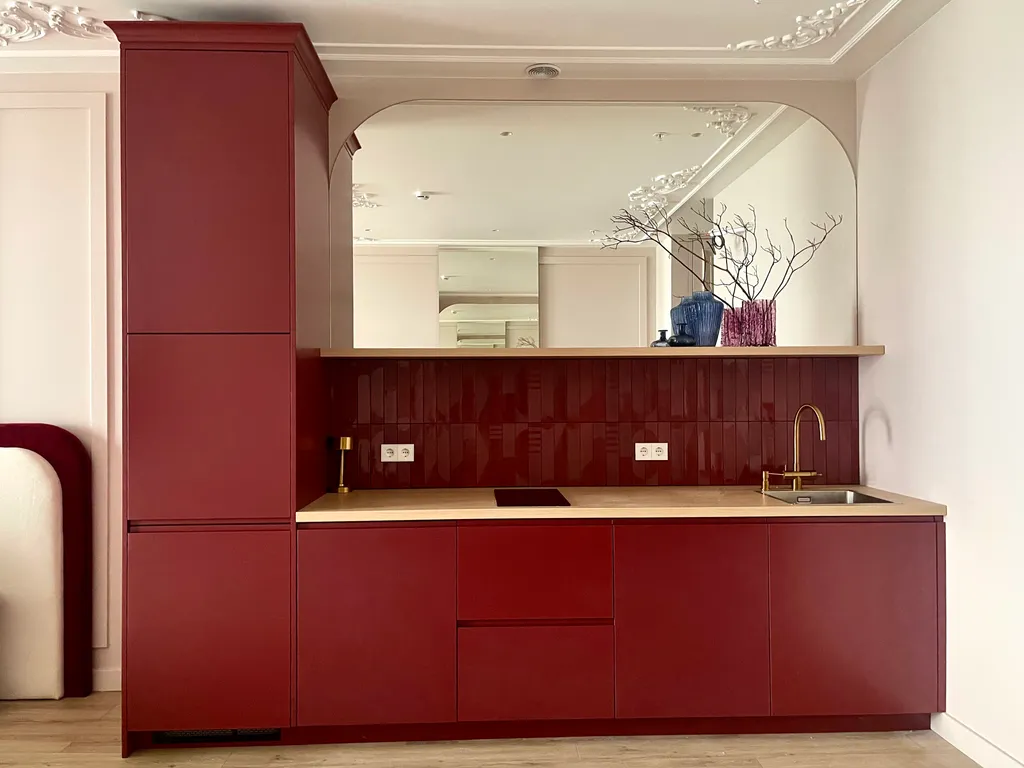 Студия на первой линии, вид на море