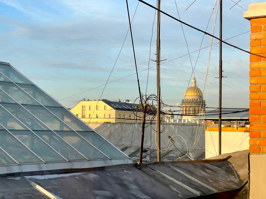 Двушка с видом на купол Исаакиевского собора