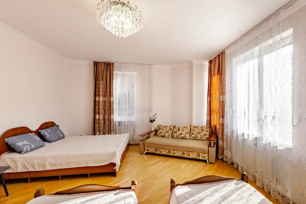 Уютный дом в центре города