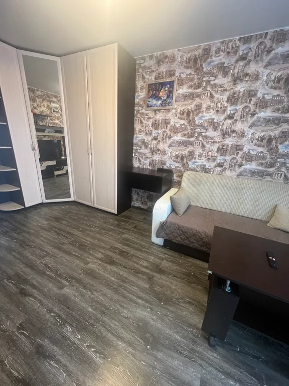 Двухкомнатная, 2 этаж