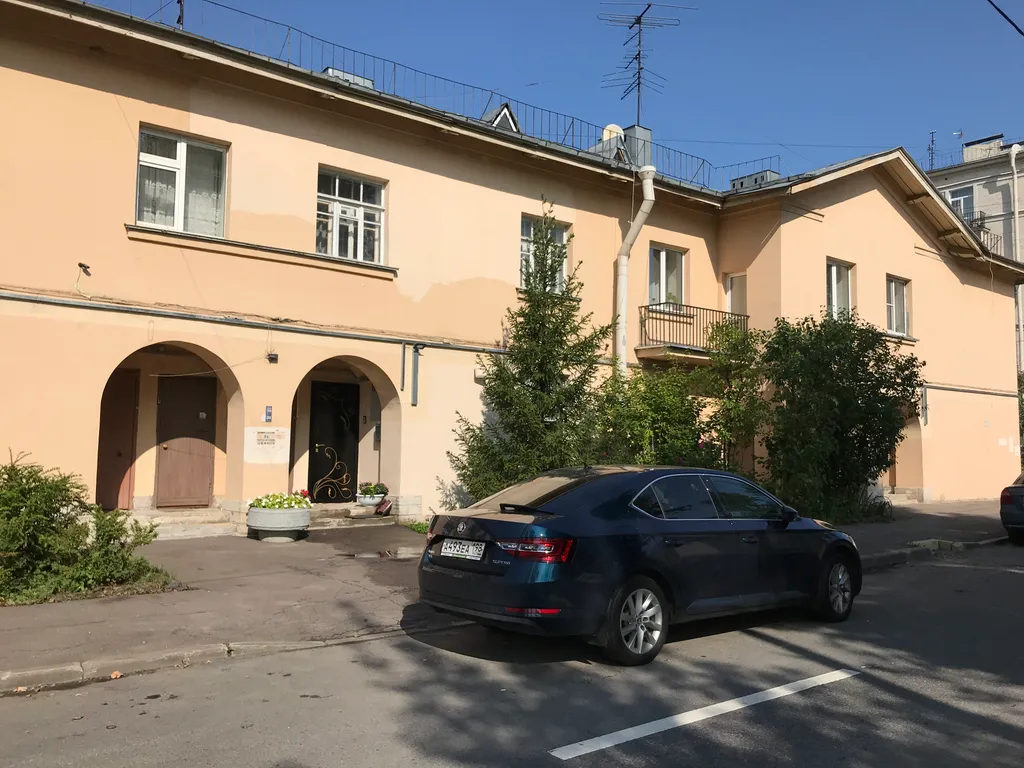 Квартира 3-комнатная Квартира — Санкт-Петербург