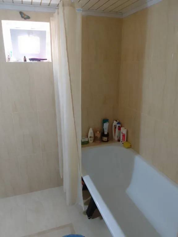 Уютный домик с видом на горы