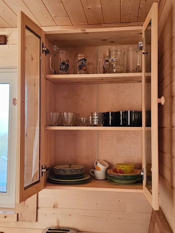 Просторный дом с баней и живым камином