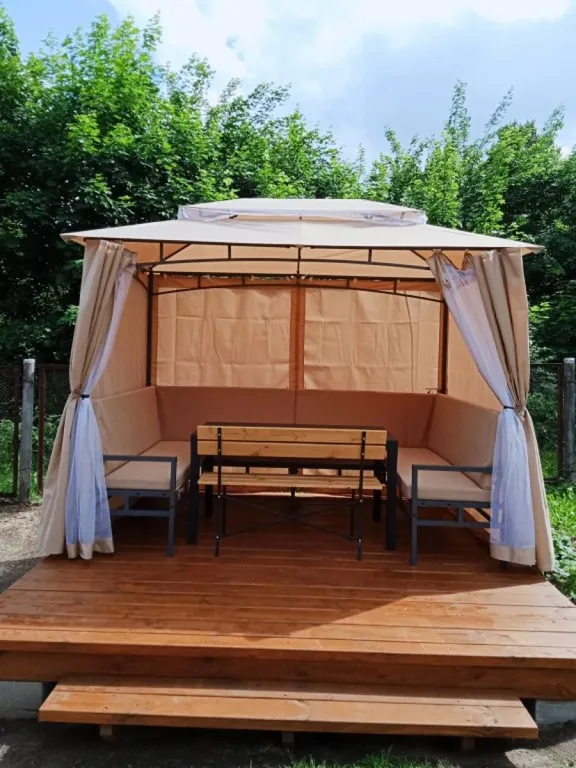 Гостевой дом с 4-мя комнатами Старый Город