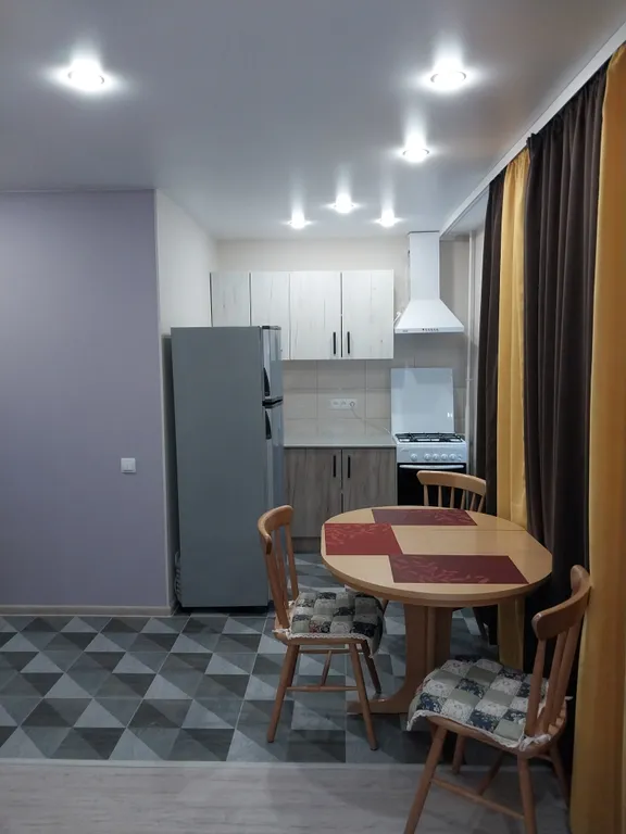 уютная двухкомнатная в тихом центре у университета