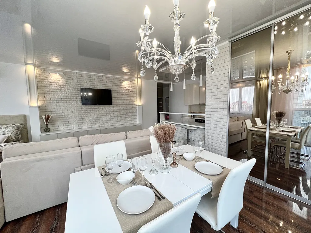 Квартира Дизайн-студия у ТЦ Армада — аренда посуточно в Воронеж