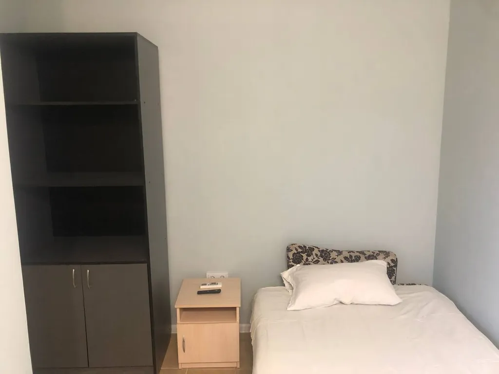 Номер с маленьким балкончиком на двоих у самого моря